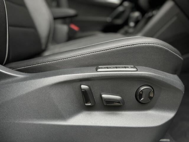 Volkswagen Tiguan 2.0 TSI 4Motion 3x R-Line 220PK Pano Trekhaak Keyless