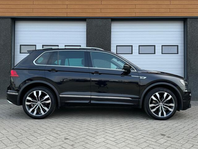 Volkswagen Tiguan 2.0 TSI 4Motion 3x R-Line 220PK Pano Trekhaak Keyless
