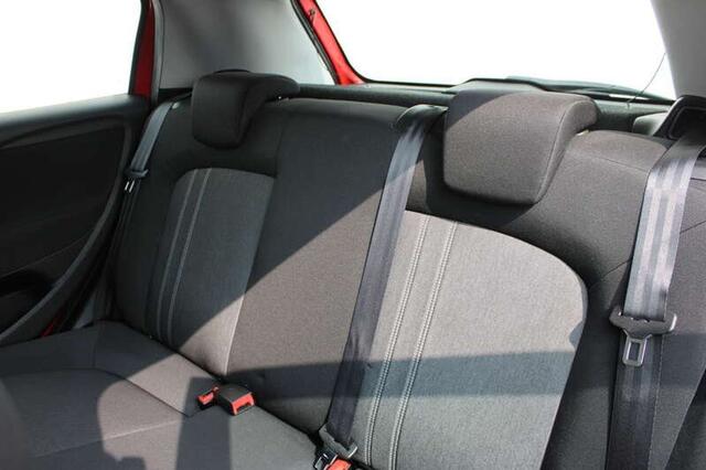 Fiat Punto 1.2i Street met 2 JAAR garantie=UNIEK in Belgi�