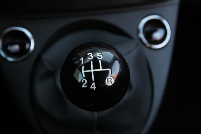 Fiat 500 0.9 TwinAir Turbo Young I Airco I Navi I Cruise I NL. Auto I 1 Eig.