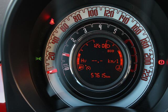 Fiat 500 0.9 TwinAir Turbo Young I Airco I Navi I Cruise I NL. Auto I 1 Eig.