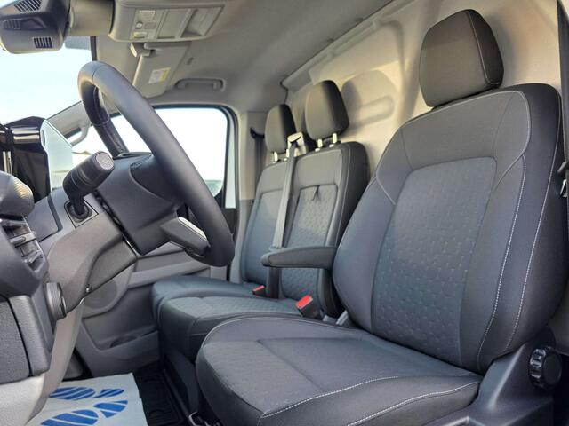 Ford Transit CUSTOM Limited - 33.990EX - 2025 0KM 170PK Automaat