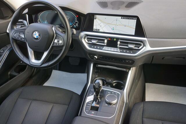 BMW 3-Serie 320 Touring 320eA PHEV Automaat-Navi-Airco-Garantie