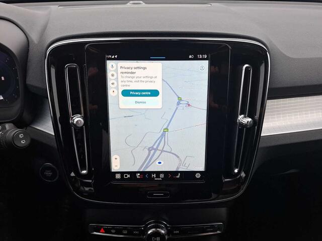 Volvo XC40 Core, B3 Mild Hybrid, Essence