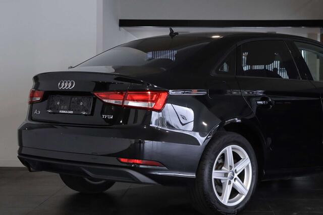 Audi A3 1.0 TFSI Navi CruiseC ZetelV ParkS Airco Garantie