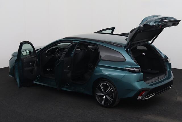 Peugeot 308 SW GT 1.2 PURETECH EAT8 SW GT 1.2 PURETECH EAT8 + A/T + GPS + CARPLAY + LEDER/ALCANTARA + CAMERA + PDC + CRUISE + ALU