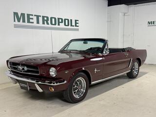 FORD MUSTANG 260 Convertible M1005