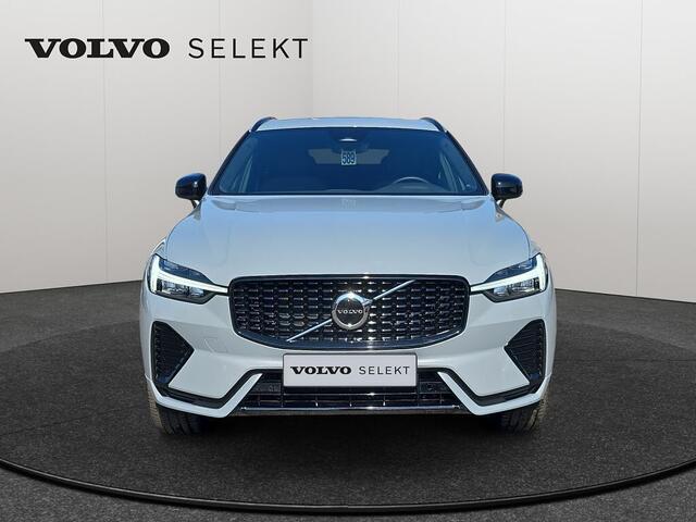 Volvo XC60 II XC60 Plus, B4 Mild-Hybrid, Benzin, Dark