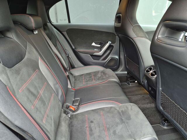 Mercedes-Benz A-Klasse 180 dAUT.AMG PAKKETNIGHTPAKKETLEDCAMERADABPTS