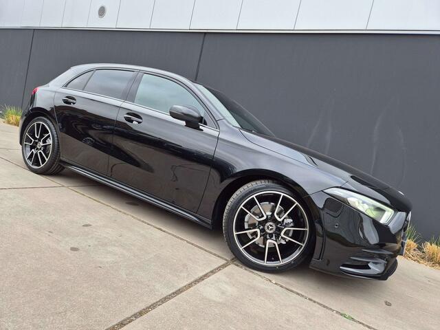 Mercedes-Benz A-Klasse 180 dAUT.AMG PAKKETNIGHTPAKKETLEDCAMERADABPTS