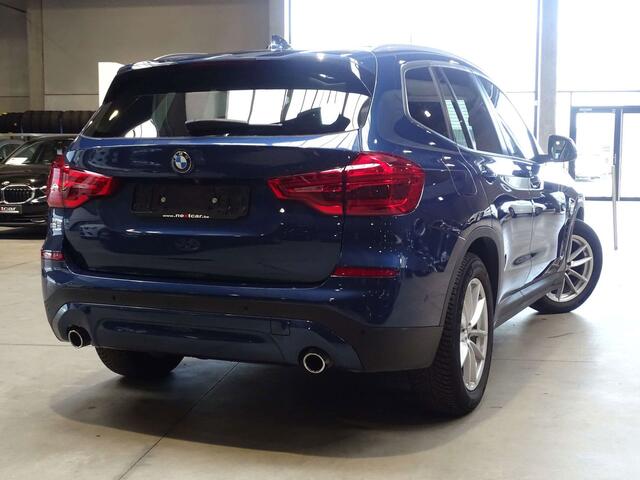 BMW X3 18dA SDrive NAVI PRO-CUIR-KEYLESS-TOIT PANO-HUD