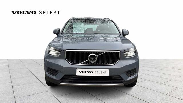 Volvo XC40 Momentum Pro T3 3YEAR WARRANTY