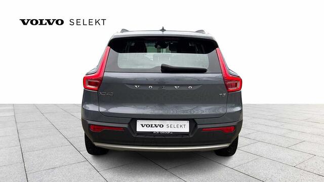 Volvo XC40 Momentum Pro T3 3YEAR WARRANTY