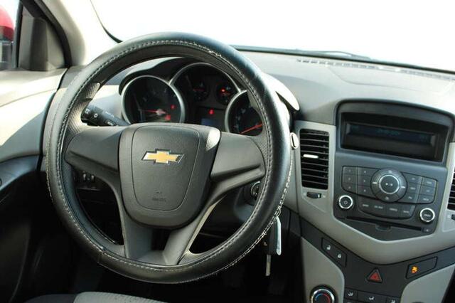 Chevrolet Cruze 1.6i Airco met 2 JAAR garantie=UNIEK in Belgi�