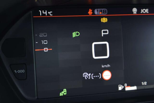 Citroen C4 1.2 PureTech Feel Navi- Cruise- Massage -Garantie