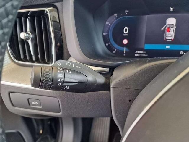 Volvo XC60 PLUS DARK B4 HYBRID BENZINE AUTOMAAT