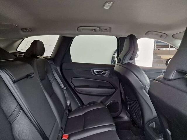 Volvo XC60 PLUS DARK B4 HYBRID BENZINE AUTOMAAT