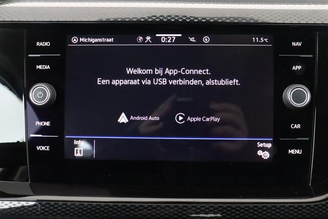 Volkswagen Taigo 1.0 TSI LIFE 1.0 TSI LIFE + GPS + CARPLAY + PDC + CRUISE + ALU