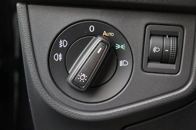 Volkswagen Taigo 1.0 TSI LIFE 1.0 TSI LIFE + GPS + CARPLAY + PDC + CRUISE + ALU