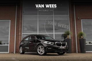 BMW 1-SERIE 116d F40 Executive Edition | 1e eigenaar | NL Auto | DAB | LED | Carplay | PDC | Cruise-control | Climate control | Sportstuur | Mistlampen | 16 inch
