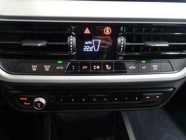 BMW 1-Serie 116 dA Hatch New NAVI PRO-CRUISE-PARKING-EURO6d