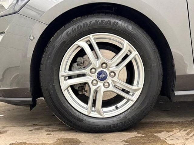 Ford Focus 1.0 EcoBoost Titanium Business AUT. GPS Camera Verw.Zetels+stuur Airc