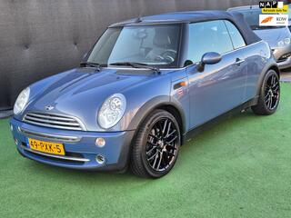 MINI COOPER Mini Cabrio 1.6 LEDER NAVI!