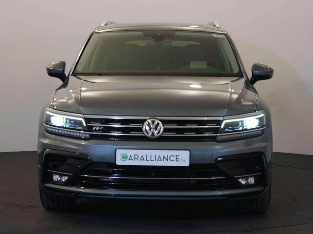 Volkswagen Tiguan R-Line 2.0TSI|DSG|4Motion|NAVI|Pano|HUD|360�