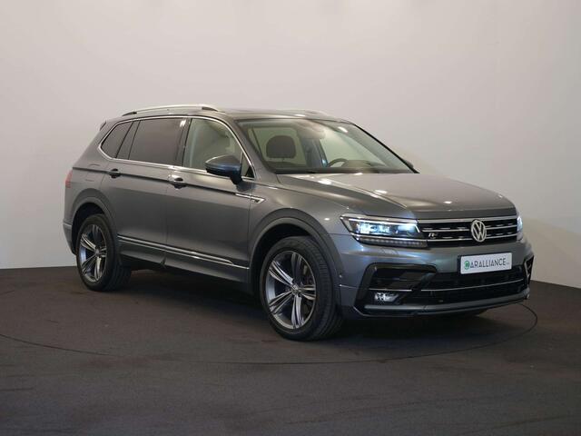 Volkswagen Tiguan R-Line 2.0TSI|DSG|4Motion|NAVI|Pano|HUD|360�