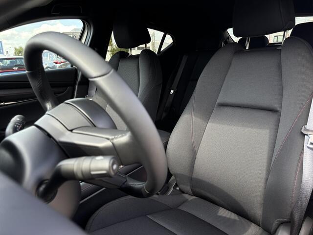 Mazda 3 2.5 e-SkyActiv-G M Hybrid 140 Homura | Navigatie systeem | Lichtmetalen velgen | Achteruitrijcamera | Adaptieve Cruise Contro | Draadloze Applecarpl