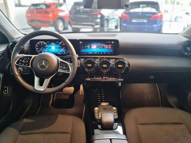 Mercedes-Benz A-Klasse 180 Business Solution EU6AP