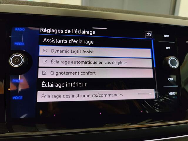 Volkswagen Taigo 1.0TSI R-Line Limited- IQ - CLIM AUT - CAM - KESSY