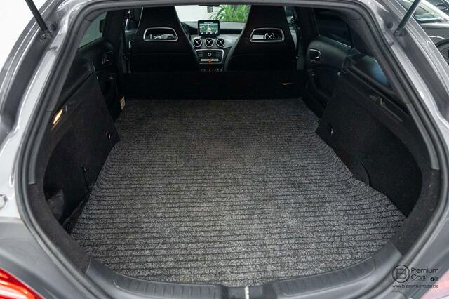 Mercedes-Benz CLA-Klasse 200 d AMG Line Facelift LICHTE VRACHT