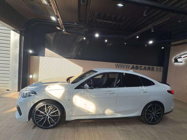 BMW 2-Serie 218 i  Gran Coup�  PACK M PERFORMANCE  1ER PROP