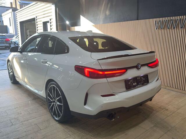 BMW 2-Serie 218 i  Gran Coup�  PACK M PERFORMANCE  1ER PROP