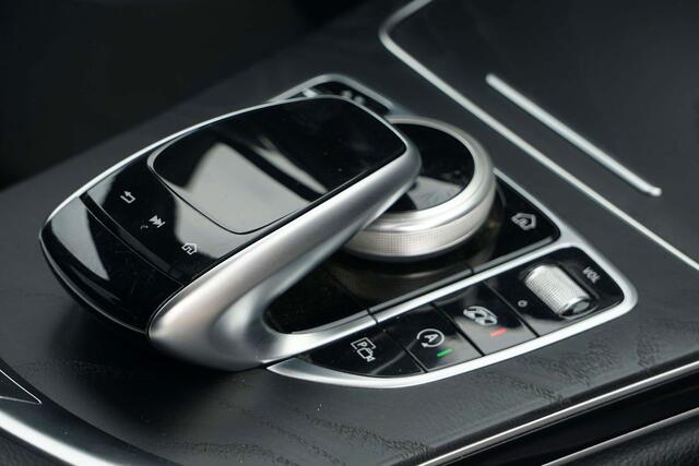 Mercedes-Benz C-Klasse 43 AMG 4-Matic 390CV TOIT-PANO HISTORIQUE MERCEDES
