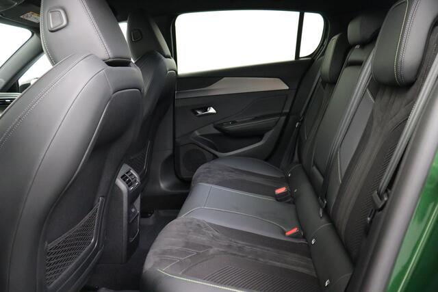 Peugeot 308 1.2 GT PURETECH EAT8 1.2 GT PURETECH EAT8 + CARPLAY + GPS + CAMERA + PDC + CRUISE + LEDER/ALCANTARA + ALU 18