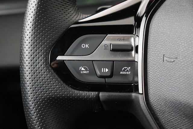 Peugeot 308 1.2 GT PURETECH EAT8 1.2 GT PURETECH EAT8 + CARPLAY + GPS + CAMERA + PDC + CRUISE + LEDER/ALCANTARA + ALU 18