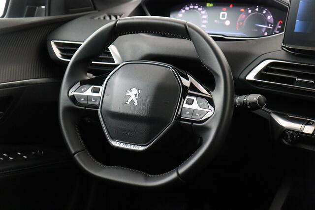 Peugeot 3008 1.2i PURETECH ALLURE PACK 1.2i PURETECH ALLURE PACK + CARPLAY + GPS + CAMERA + PDC + CRUISE + AU 18