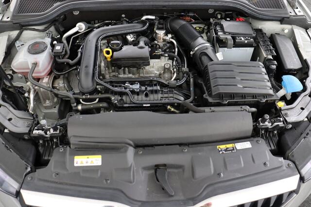 Skoda Scala 1.0 TSI AMBITION 1.0 TSI AMBITION + CARPLAY + PDC + ALU