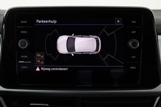 Volkswagen T-ROC 1.5 TSI ACT LIFE DSG 1.5 TSI ACT Life DSG + CARPLAY + GPS + PDC + CRUISE + ALU