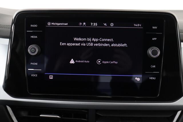 Volkswagen T-ROC 1.5 TSI ACT LIFE DSG 1.5 TSI ACT Life DSG + CARPLAY + GPS + PDC + CRUISE + ALU