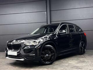 BMW X1 xDrive25e Hybrid / Leder / head up / LED Lights