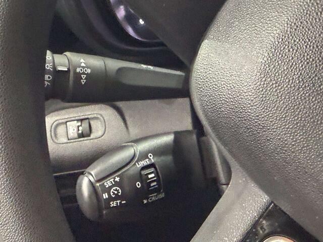 Citroen Berlingo 1.2i  GARANTIE 12 MOIS  UTILITAIRE 3 PLACES 