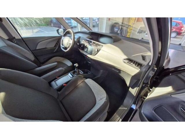 Citroen C4 Grand SHINE