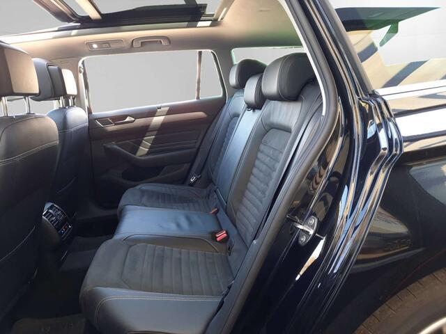 Volkswagen Passat 2.0 TDi R-Line Boite DSG TVA/ Garantie 12 Mois