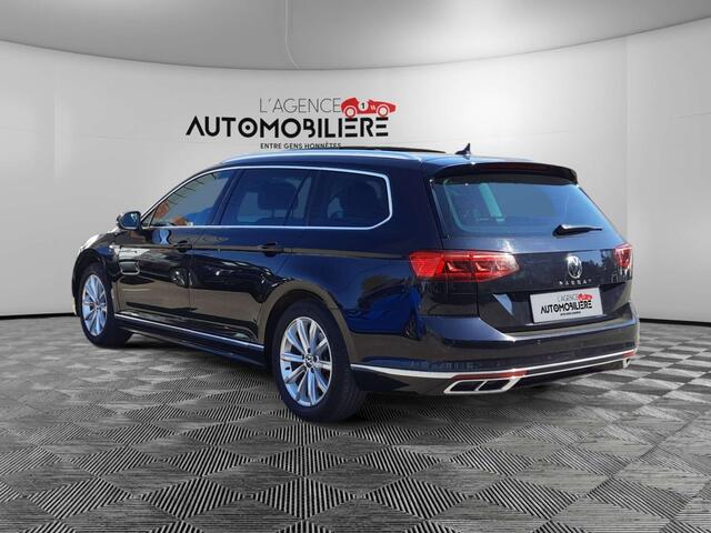 Volkswagen Passat 2.0 TDi R-Line Boite DSG TVA/ Garantie 12 Mois