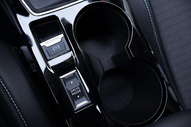 Peugeot 208 1.2i PureTech Allure Pack
