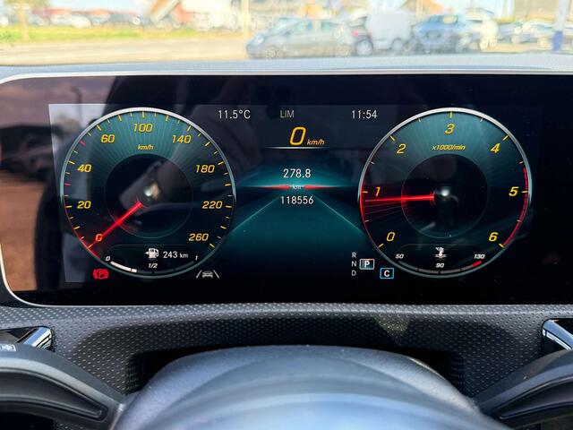 Mercedes-Benz A-Klasse 180 d AMG/ Pack sport / Cam�ra de recul / GPS