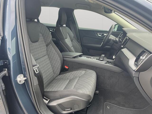 Volvo V60 Essential B3 Mild Hybrid